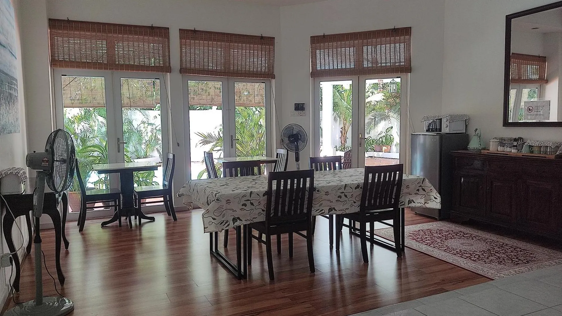 Rumah Putih Near Klia Sepang 3*,  Malezja