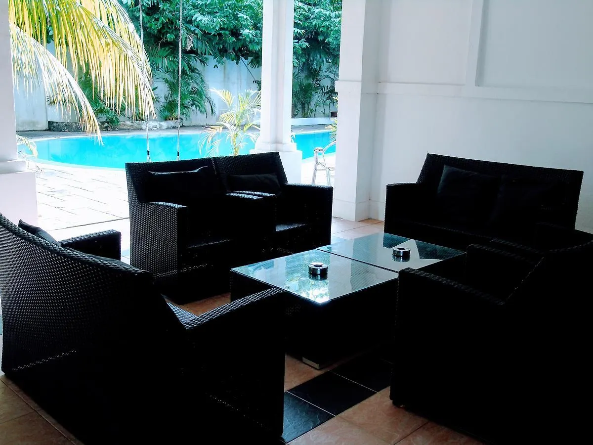 Bed & Breakfast Rumah Putih Near Klia Sepang